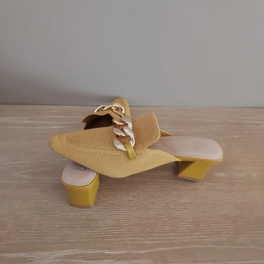 Chic Mustard Mules with Gold Chain Accent - Picture 3 of 4